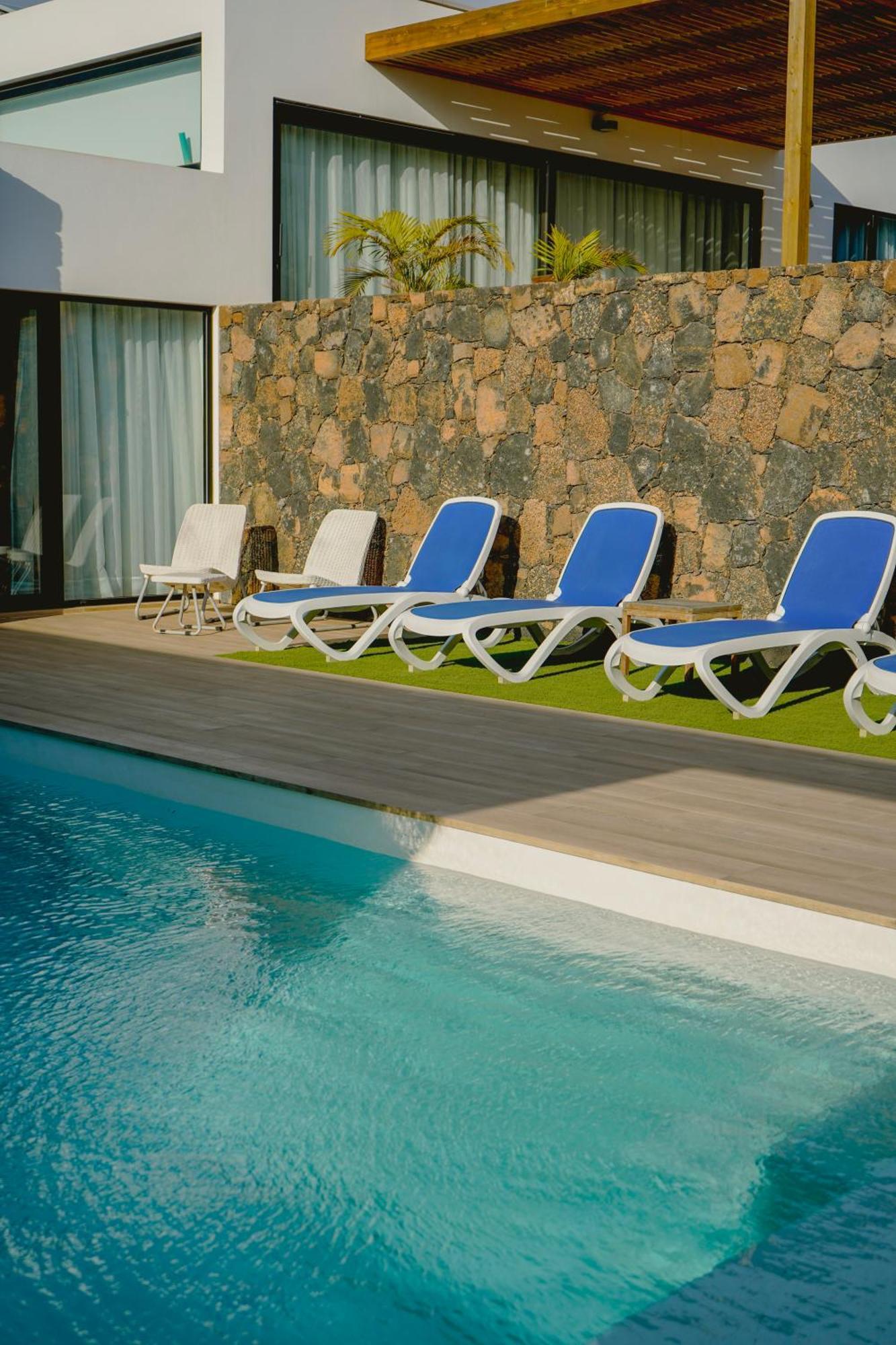 Relajares Villa *
